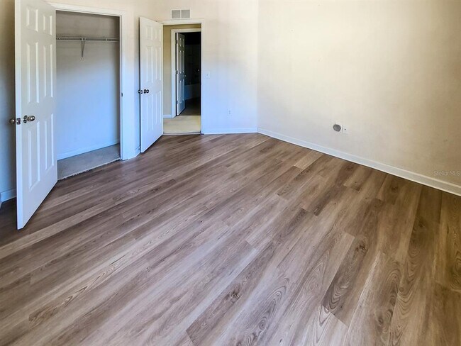 Building Photo - 4148 SW 51st Cir