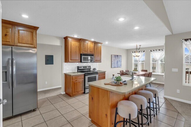 Building Photo - 2367 Monarch Cir