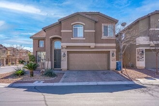 Building Photo - 9931 Rockside Ave