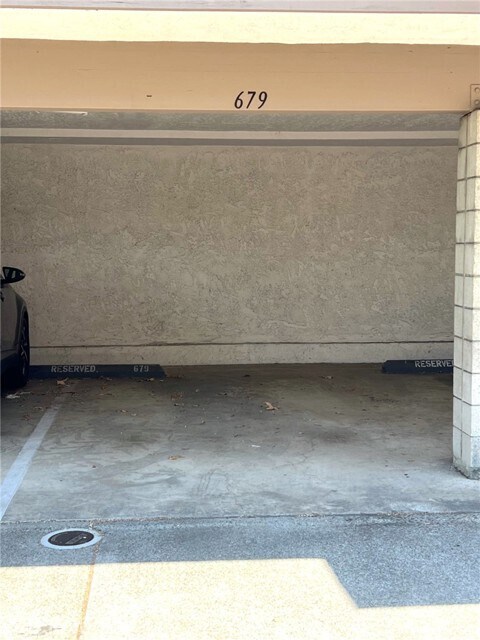 Building Photo - 26701 Quail Creek