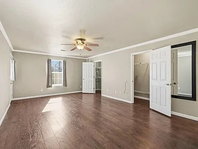 Building Photo - 12 Pintuerero Way