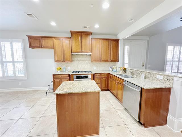 Building Photo - 4812 Durham Dr
