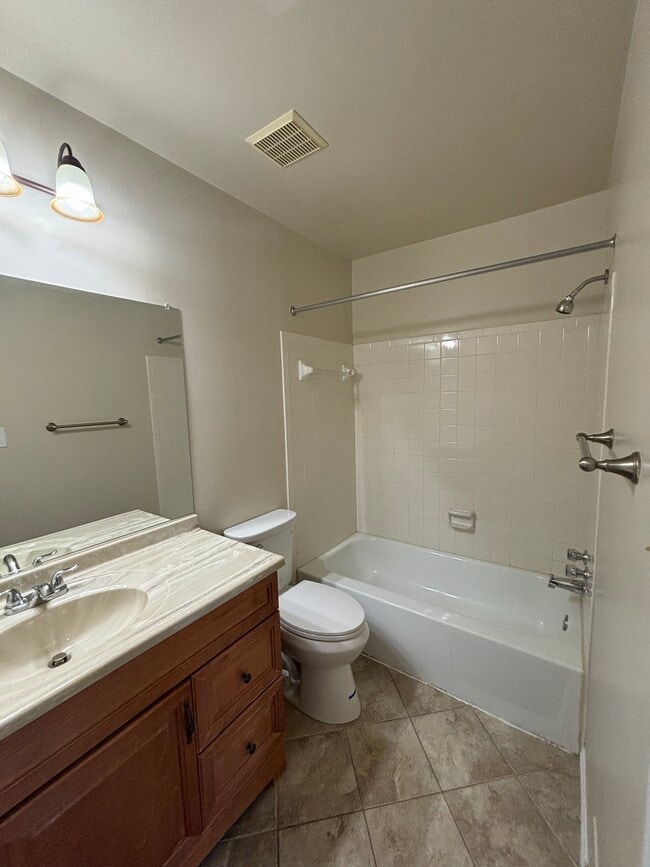 Building Photo - 6813 Indian Run Ct