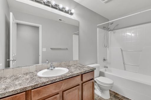 Building Photo - 1927 200 St E