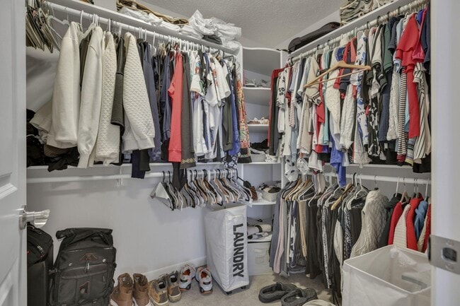 Building Photo - 5920 Triplett Square