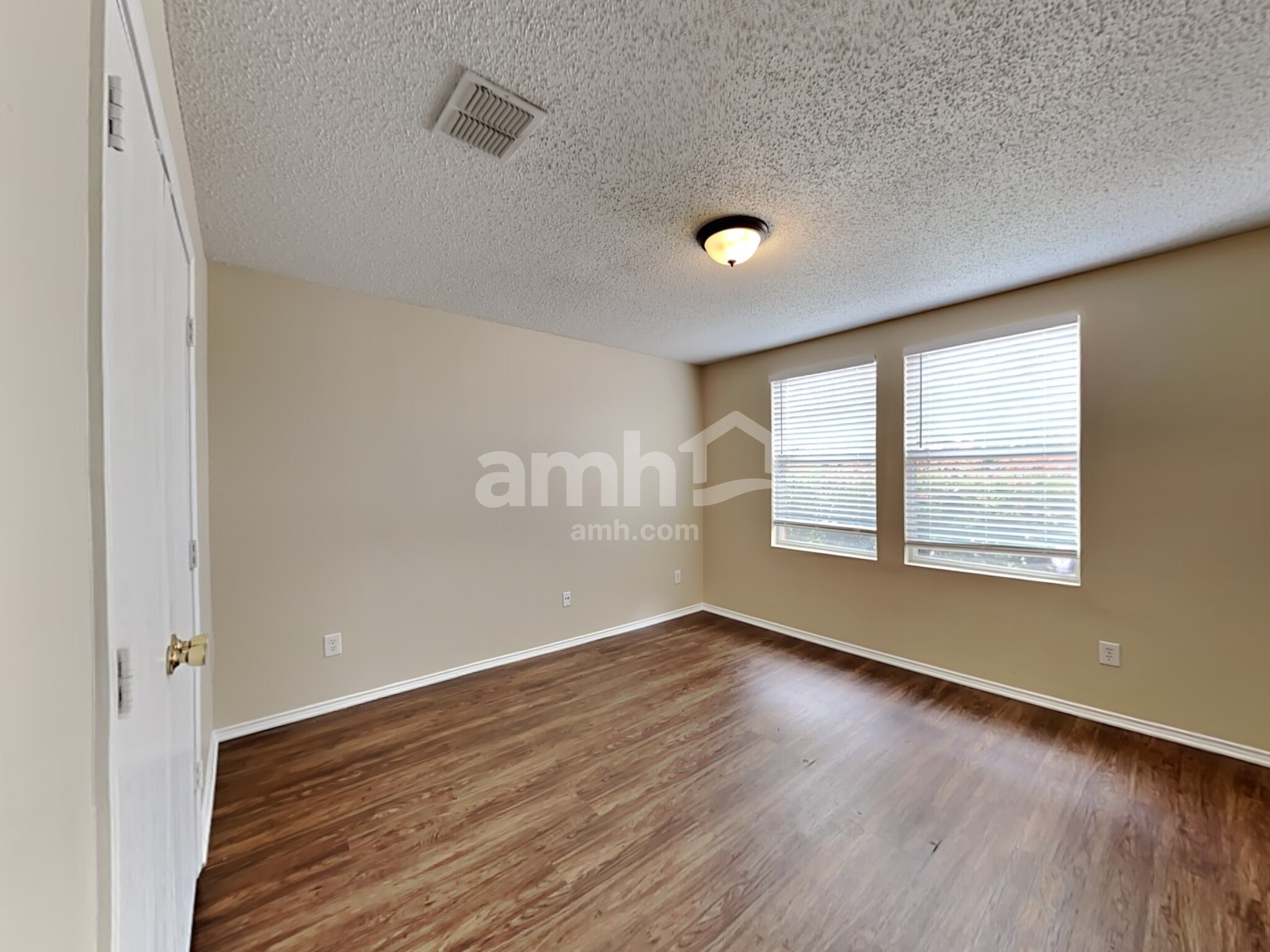 Building Photo - 5029 Prestwick Dr