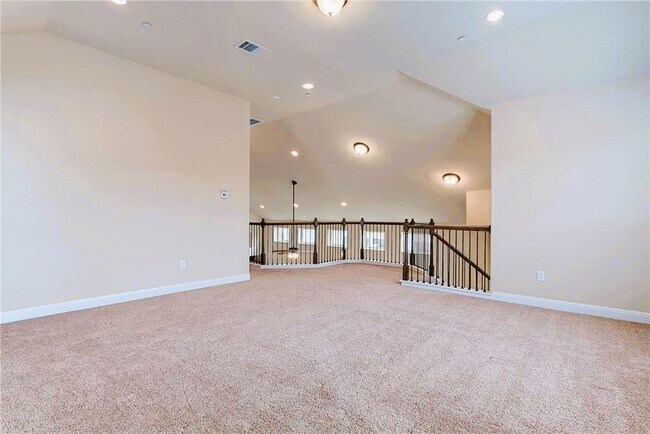 Building Photo - 3240 E Whitestone Blvd