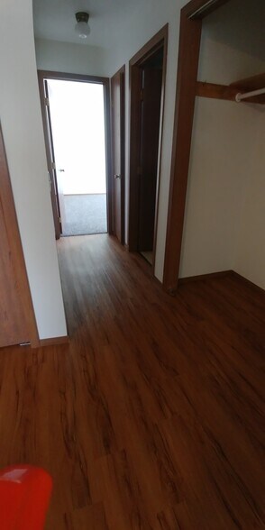 Building Photo - 2310 Meadow Ln
