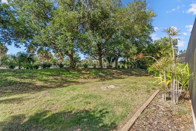 Building Photo - 11711 Breadfruit Ln