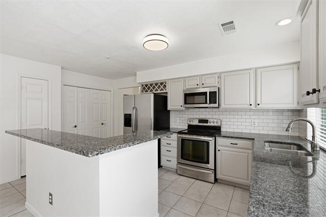 Building Photo - 313 Pecos Trail