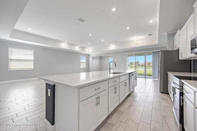 Building Photo - 3520 Rixford Way