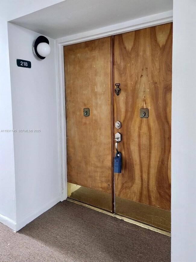 Building Photo - 11790 SW 18th St