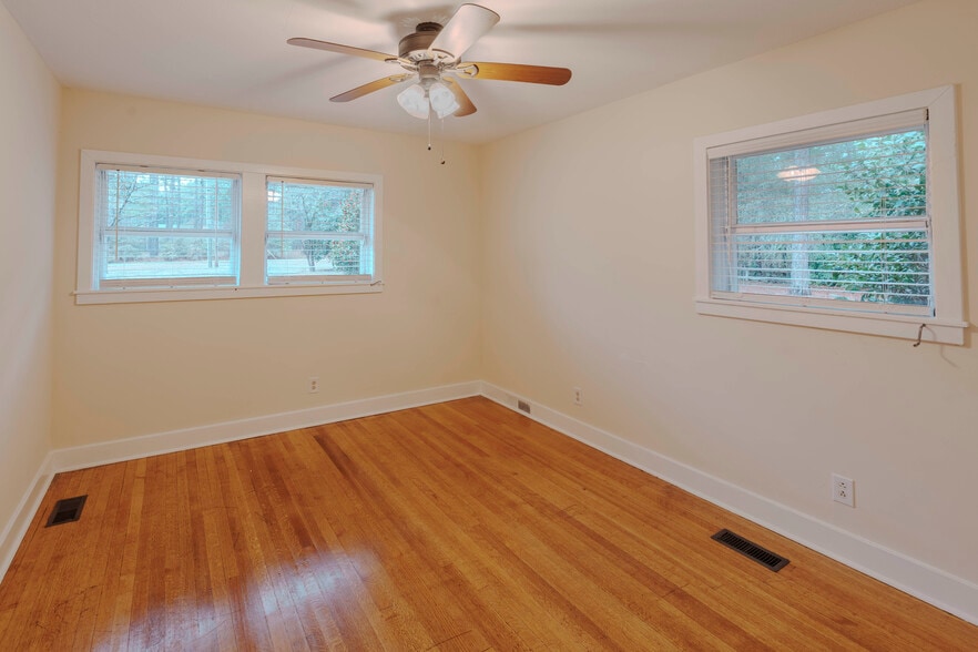 Building Photo - 1010 Bion Butler Rd