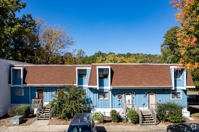 Building Photo - Stoney Hollow