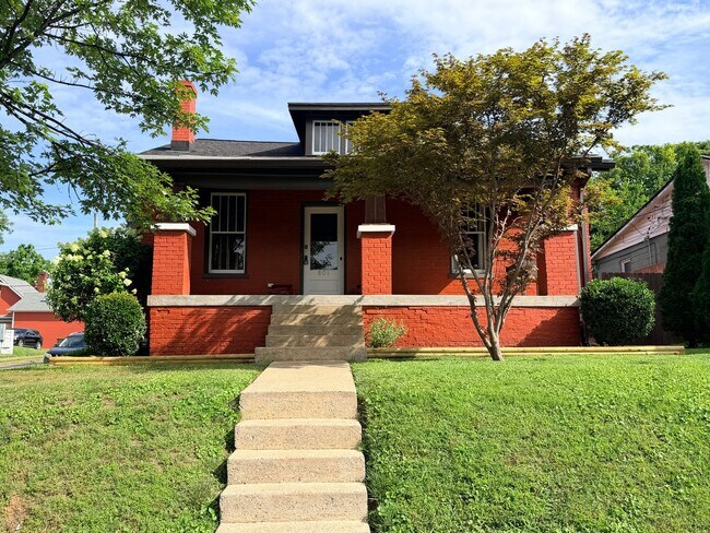 Building Photo - Renovated Historic Craftsman in East Nashville | 4 Bedrooms, 2-Car Garage & Outdoor Living