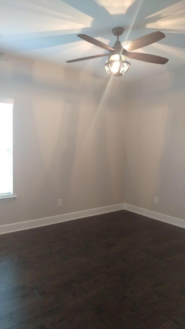 Building Photo - Beautiful 3 Bed 2 Bath Home in Nolensville - With Screened in Back Porch