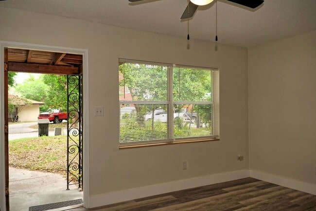 Building Photo - Updated Single Family Home