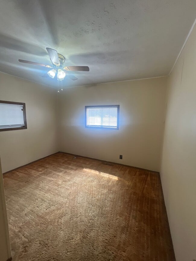 Building Photo - Check Out this price! Get it before it is ...