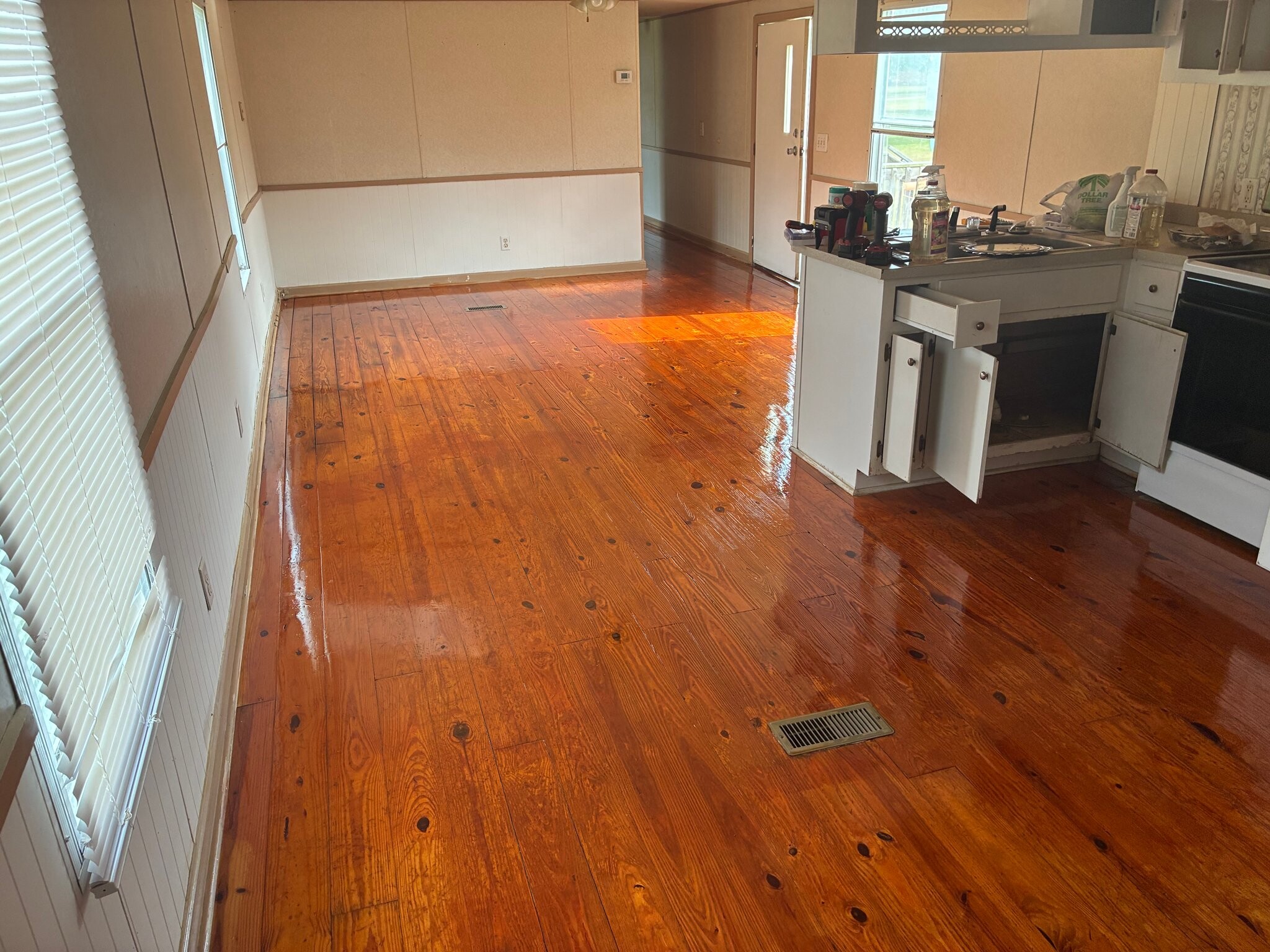 Building Photo - 4805 Old Stone Rd