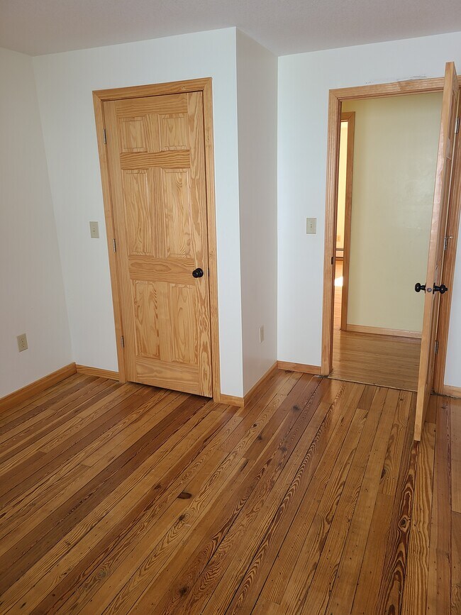 Bedroom 3 - 522 N Main St