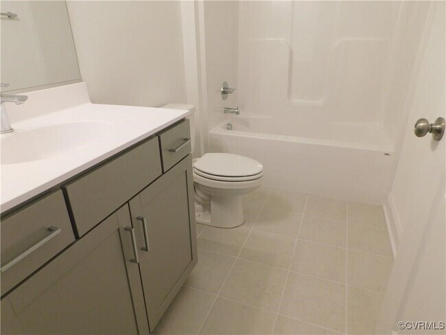 Building Photo - 7037 Leire Ln