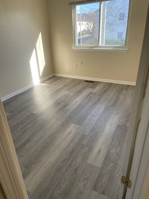 Building Photo - 62 Coriander Dr