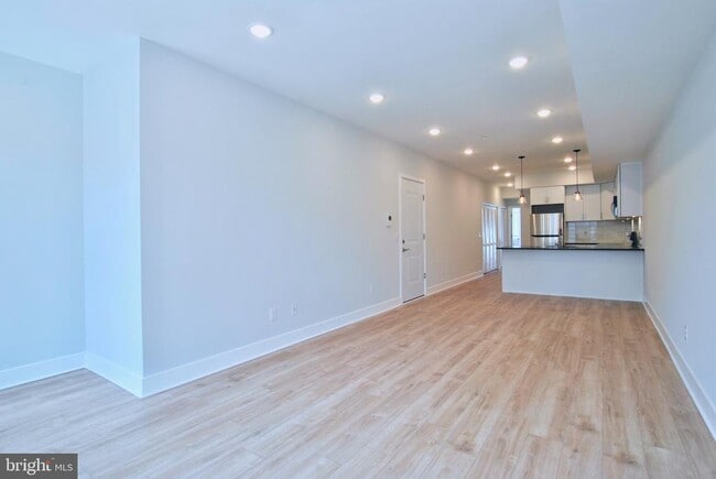 Primary Photo - 2132 N 2nd St