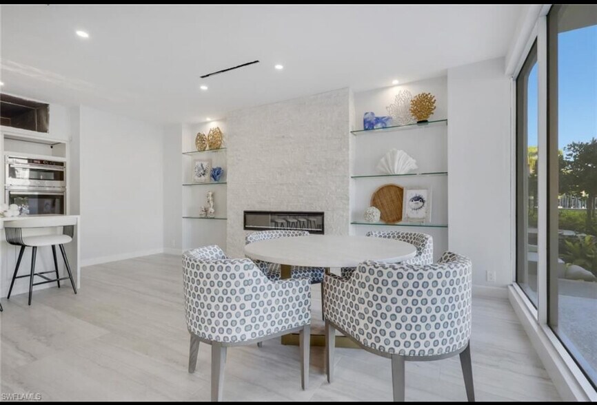 Building Photo - 1 Bluebill Ave