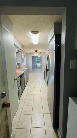 Building Photo - 3413 Urban Dr