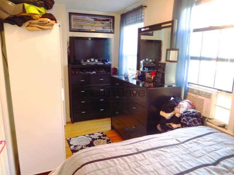 Building Photo - 73 Hudson St