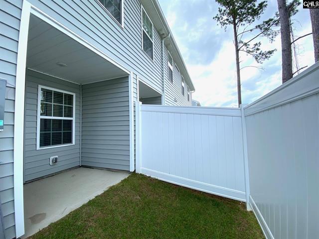 Building Photo - 240C Pine Point Rd