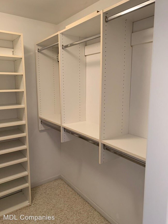 Building Photo - 2 br, 2 bath Apartment - 233 Jennison Place