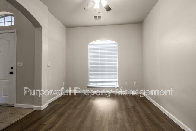 Building Photo - 9113 NW 86th Ct