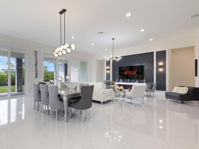 Building Photo - 9124 Coral Isles Cir