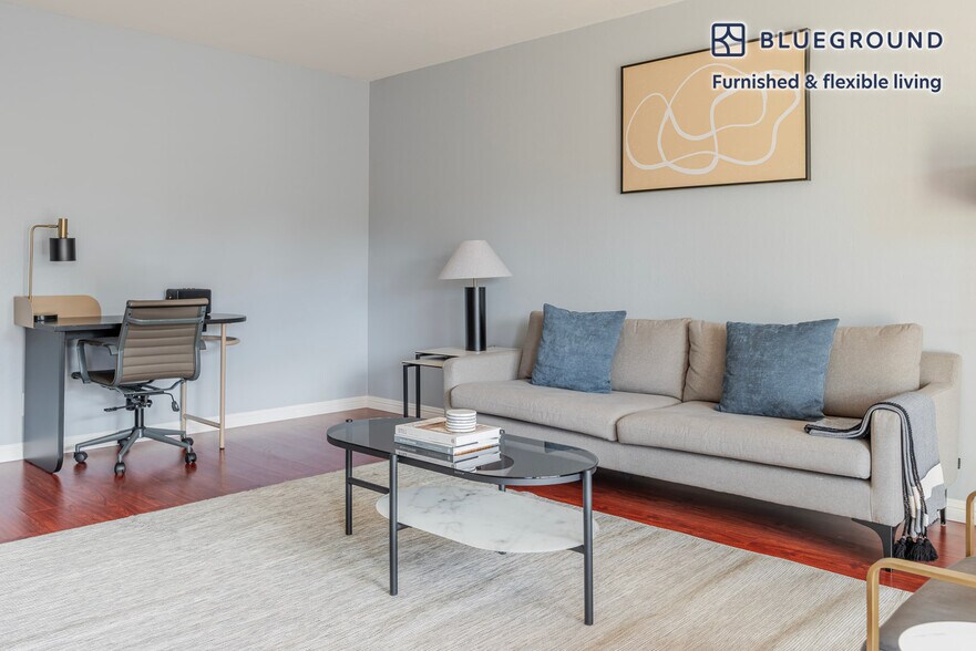 Building Photo - 235 Arlington Rd