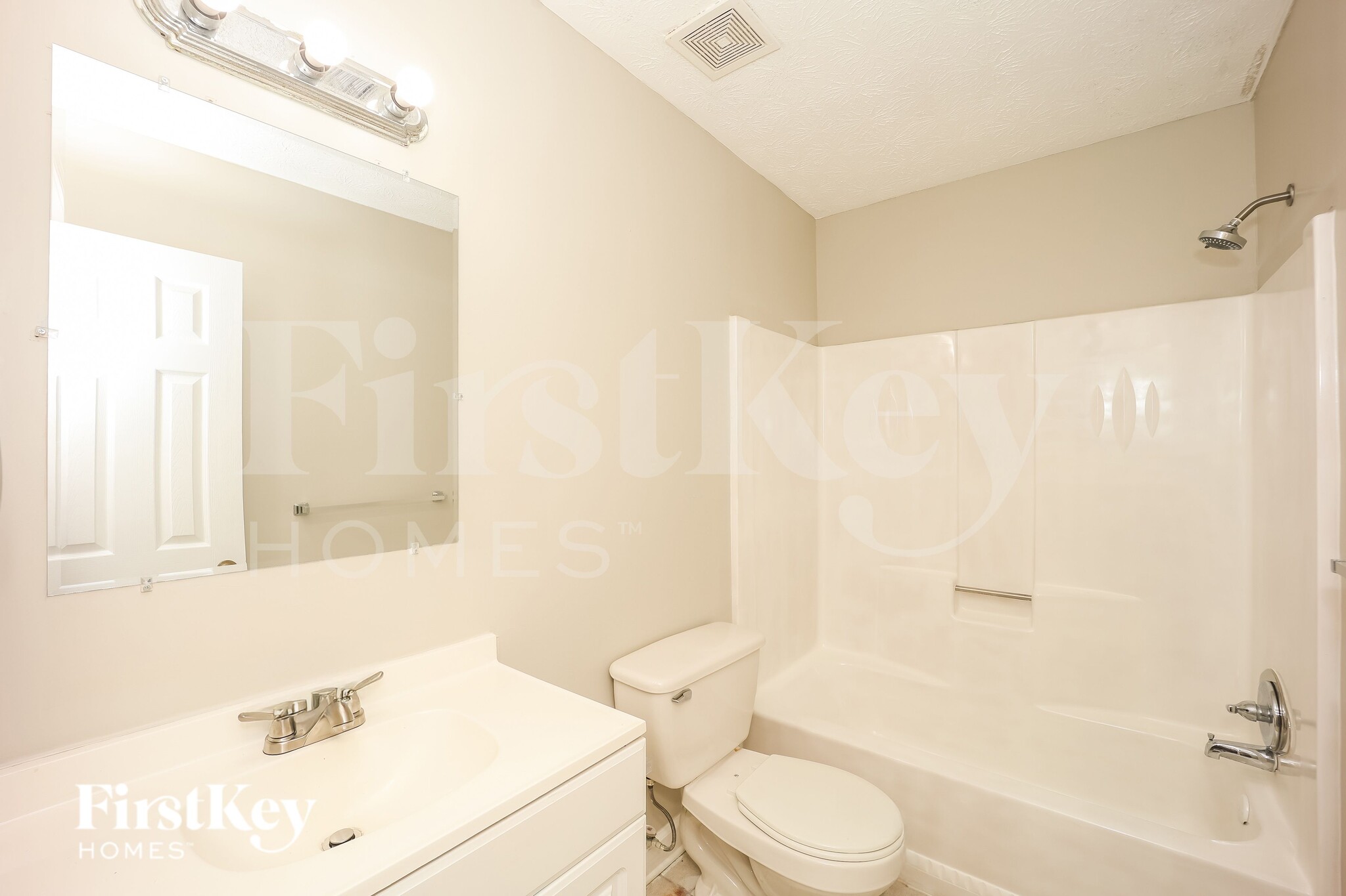 Building Photo - 5008 Springtree Ct