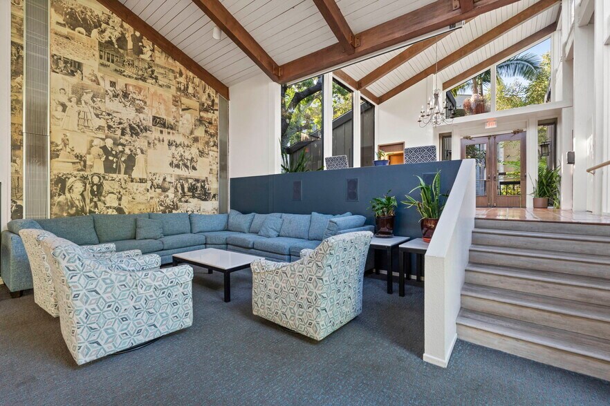 Clubhouse - 3113 Raintree Cir