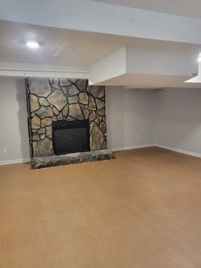 Building Photo - 4376 Raven Valley Ct