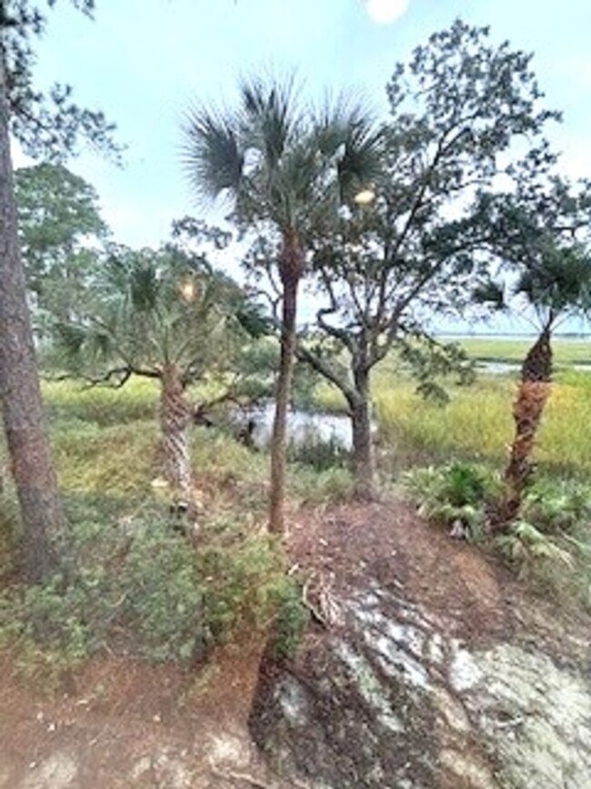 Building Photo - Broad Creek Landing