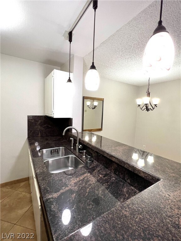 Building Photo - 2200 S Fort Apache Rd