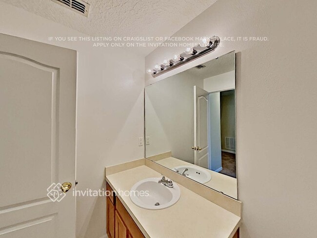 Building Photo - 186 Earlmont Pl