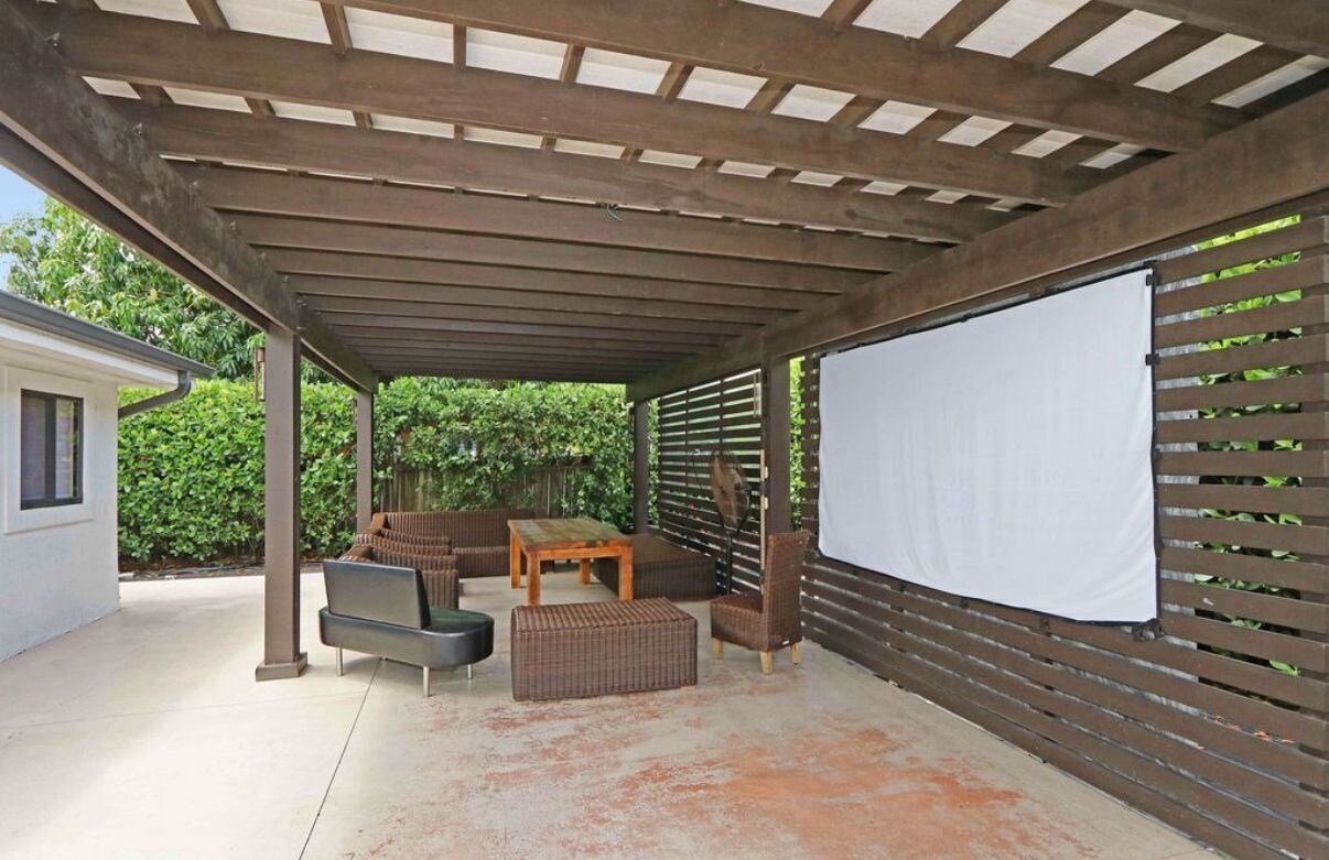 Building Photo - 16930 NW 54th Ave