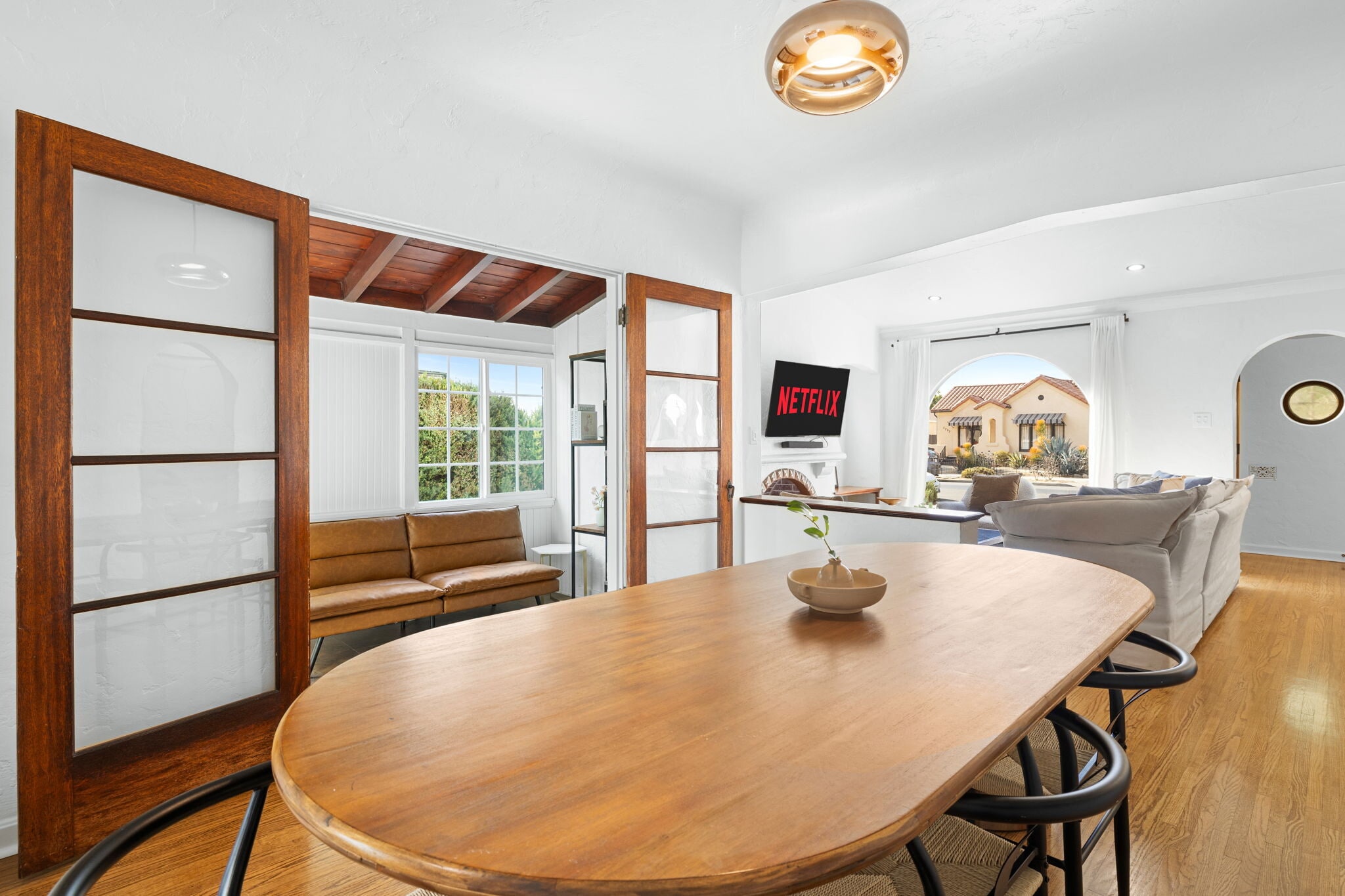 Building Photo - 3758 Gaviota Ave