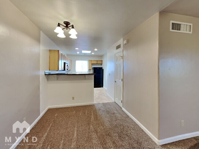 Building Photo - 6255 N Camino Pimeria Alta