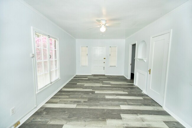 Living Room - 2028 Meridian Ave