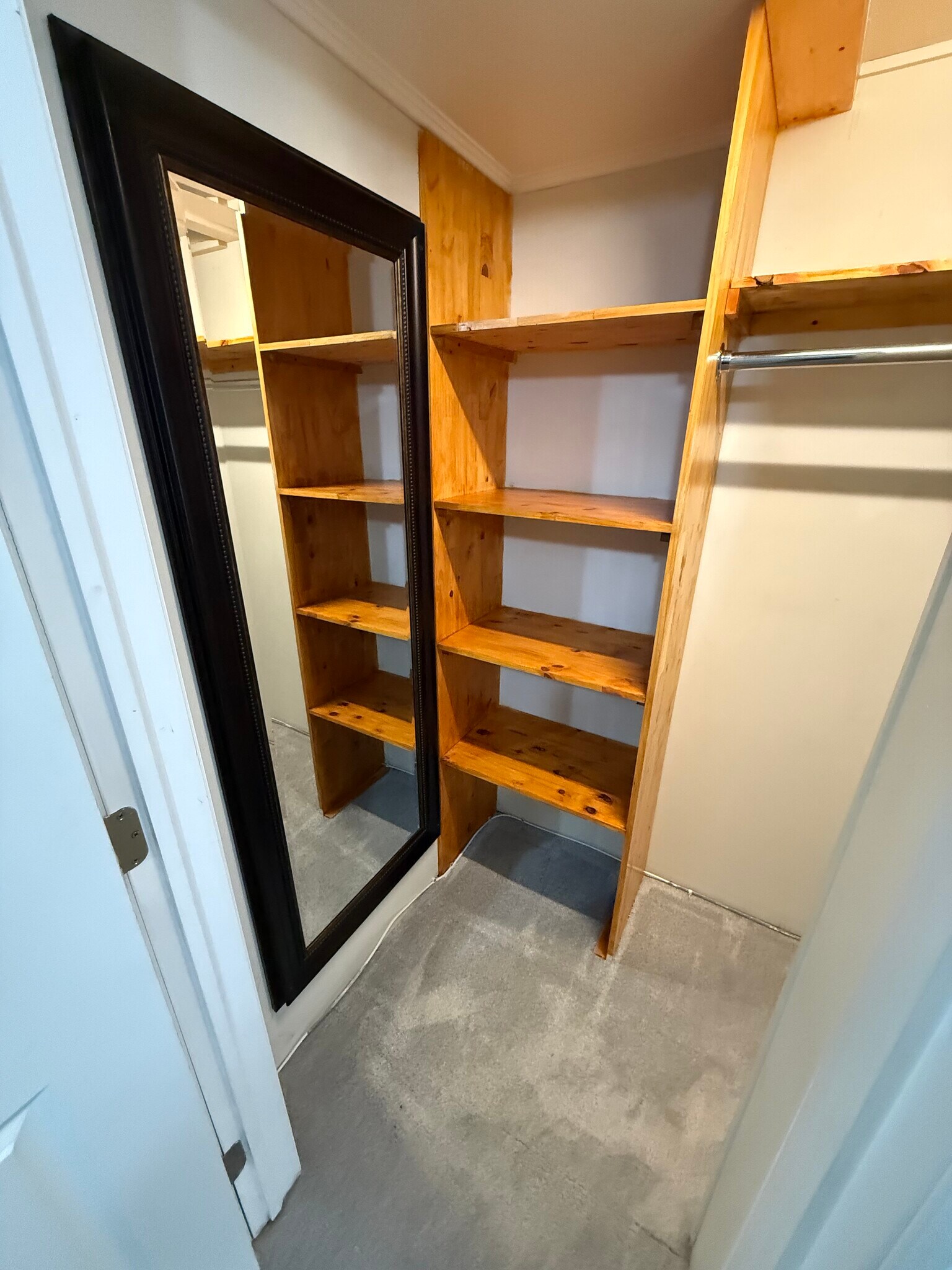 Building Photo - 202 S Catherine St