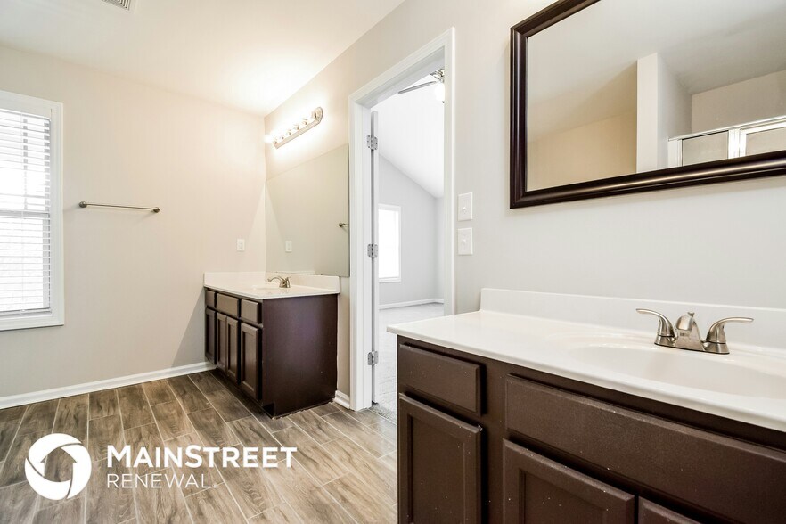 Building Photo - 1605 Chattahoochee Ct