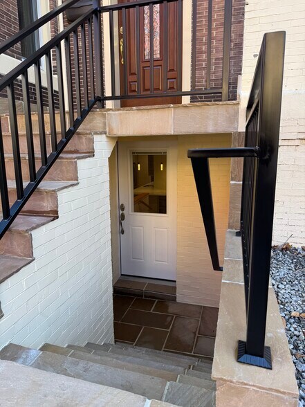 Building Photo - 60 V St NW