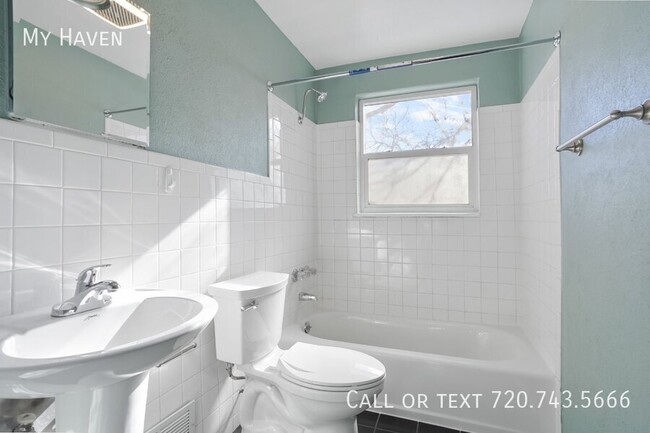 Building Photo - Adorable 2 bedroom unit in Sunnyside