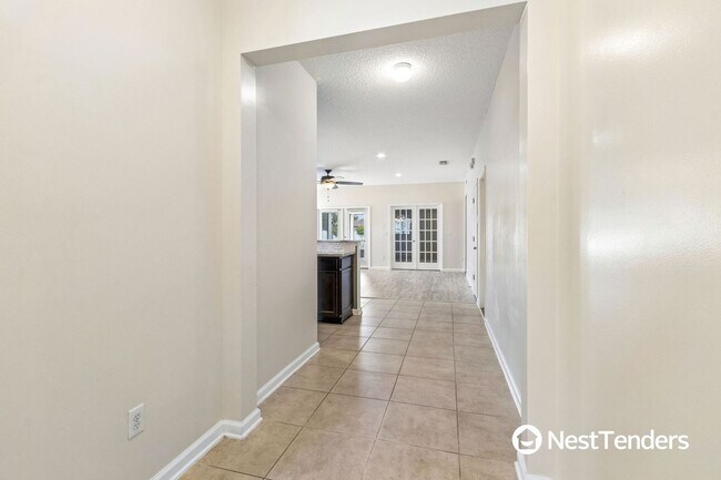 Building Photo - Beautiful Amelia Concourse Home!